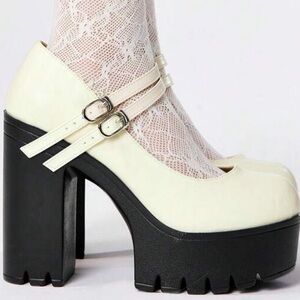 PLATFORM MARY JANES w DOUBLE STRAP&BUCKLE